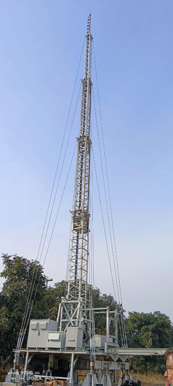 GTC RDU Type B telescopic mast tower, fully raised